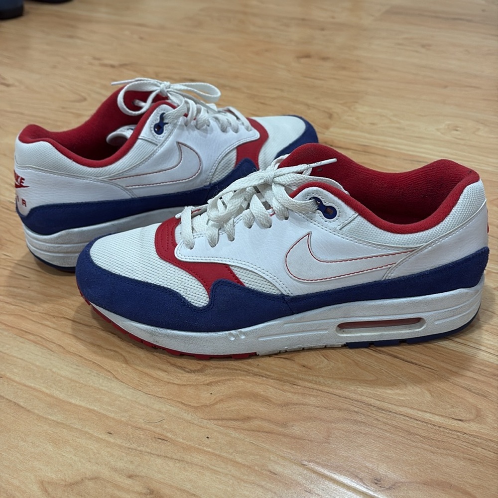 Nike Men’s Air Max Sneakers, 9.5